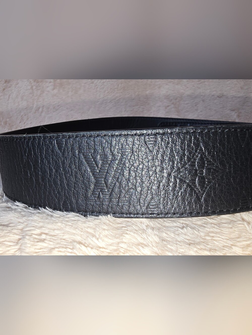 Louis Vuitton LV Shadow 40mm 90/36 Reversible Belt Black - Picture 13 of 14